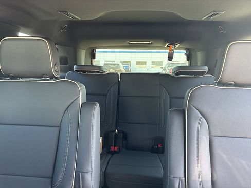 New 2026 Chevrolet Tahoe Premier image 12