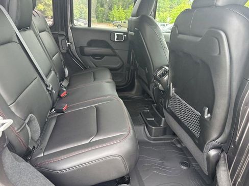 New 2025 Jeep Wrangler Unlimited Rubicon w/ XTREMEE 35" Tire Package image 15