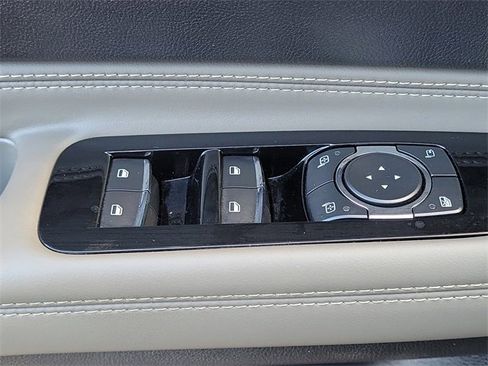 Certified 2023 Lincoln Corsair Reserve image 28