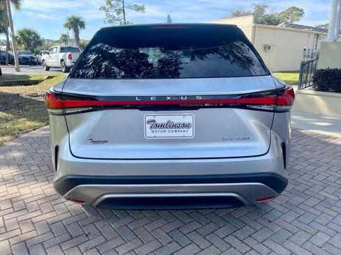 Used 2025 Lexus RX 350 FWD image 4