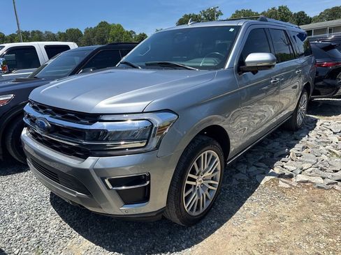 Used 2023 Ford Expedition Max Limited AWD/4WD image 1