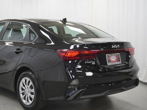 Used 2024 Kia Forte LX FWD image 14