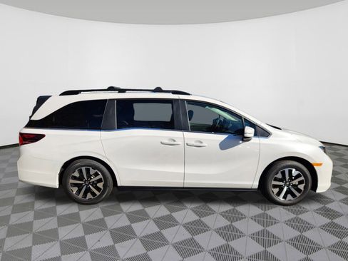 New 2026 Honda Odyssey EX-L image 6