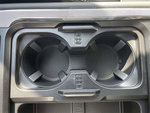 New 2026 Ford F250 Platinum w/ Tremor Off-Road Package image 17