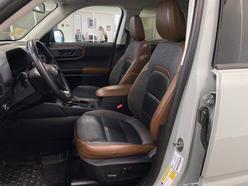 Used 2023 Ford Bronco Sport Outer Banks w/ Tech Package image 19