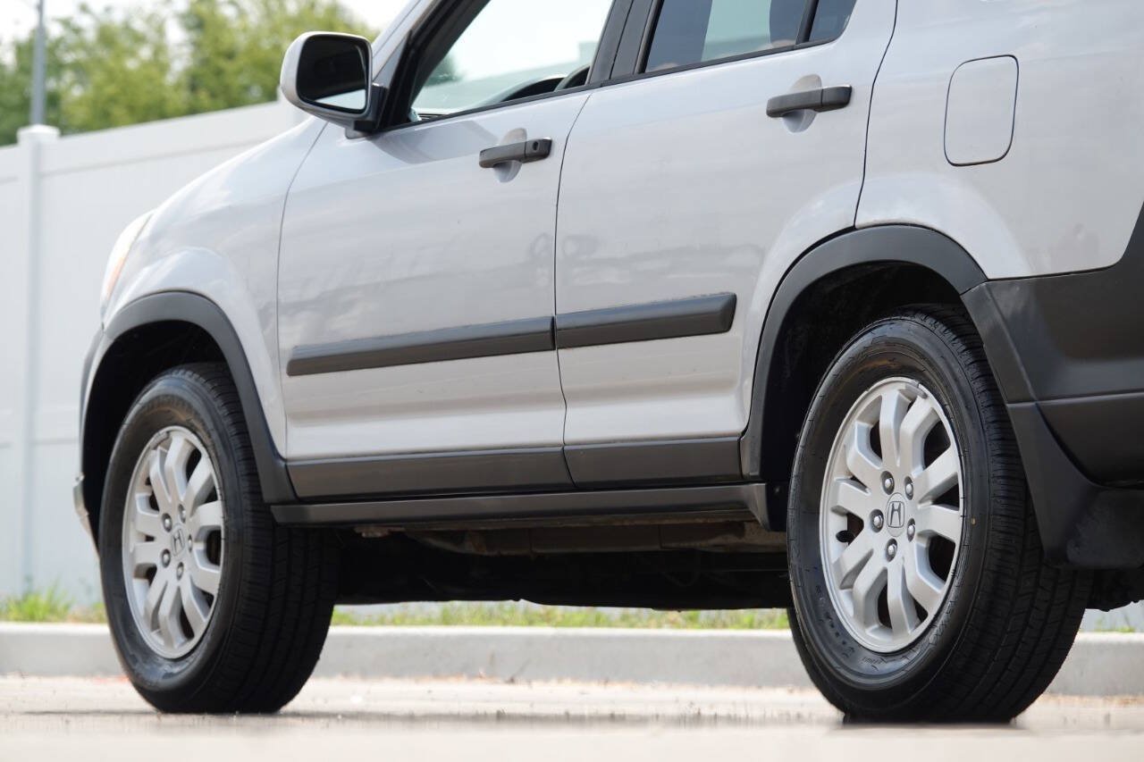 Used 2005 Honda CR-V EX image 20
