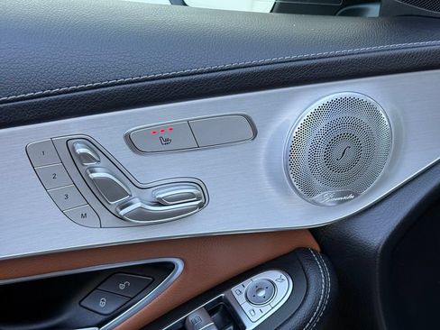 Used 2020 Mercedes-Benz GLC 43 AMG 4MATIC image 4