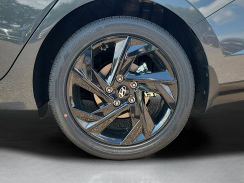 New 2026 Hyundai Elantra SEL Sport image 5