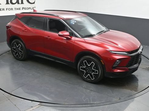 Used 2024 Chevrolet Blazer RS w/ Driver Confidence II Package FWD image 42