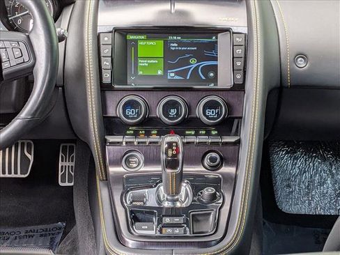 Used 2018 Jaguar F-TYPE 400 Sport image 12