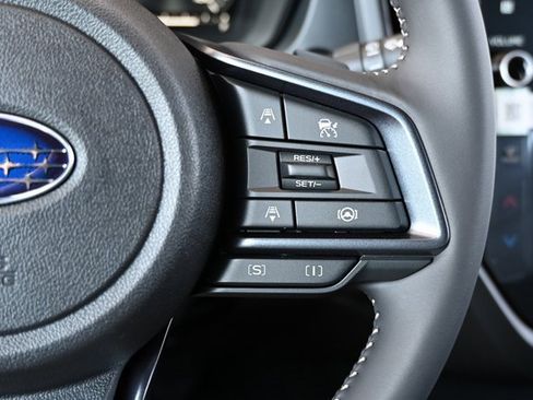 New 2025 Subaru Forester Limited w/ Popular Package image 32