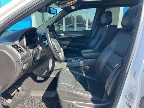 Used 2021 Jeep Grand Cherokee Limited w/ Premium Lighting Group image 18