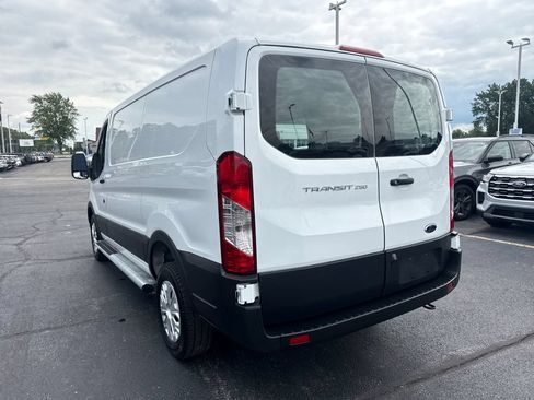 Used 2025 Ford Transit 250 Low Roof w/ Exterior Upgrade Package RWD image 9