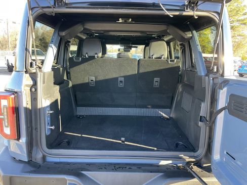 Used 2025 Ford Bronco Outer Banks image 40