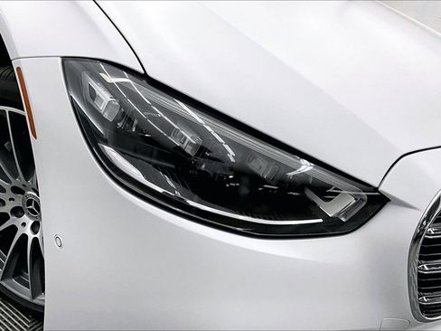 New 2026 Mercedes-Benz S 500 4MATIC image 10