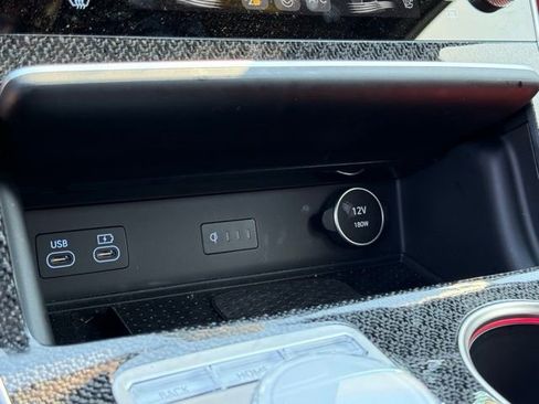 Used 2025 Genesis GV80 3.5T e-SC image 25