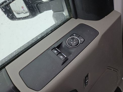 Used 2020 Ford F550 2WD Regular Cab Super Duty image 13