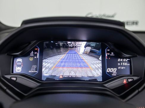 Used 2020 Lamborghini Huracan EVO image 29