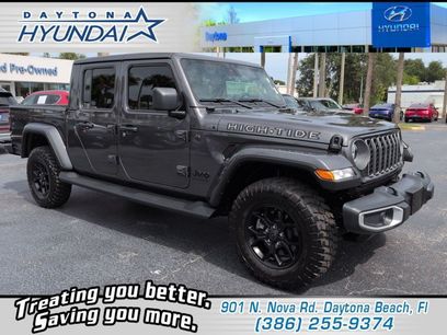 Used 2025 Jeep Gladiator Sport
