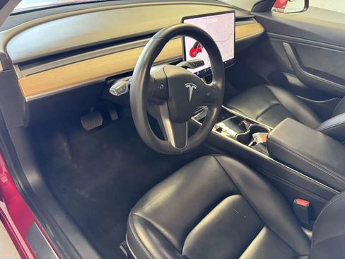 Used 2020 Tesla Model 3 Performance image 9
