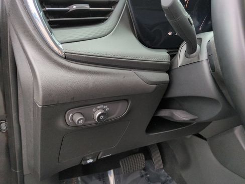 Used 2025 Buick Encore GX Preferred FWD image 24