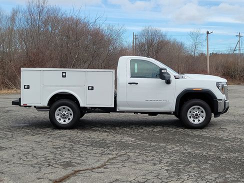 New 2025 GMC Sierra 3500 Pro w/ Convenience Package AWD/4WD image 8