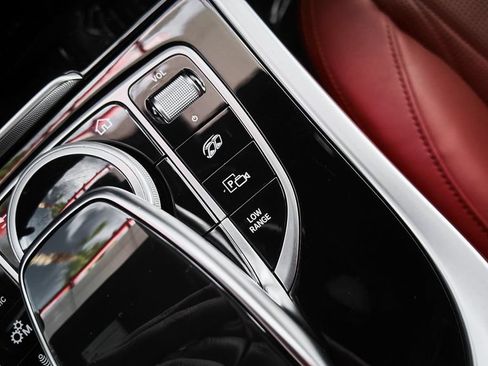 Used 2024 Mercedes-Benz G 63 AMG 4MATIC image 31