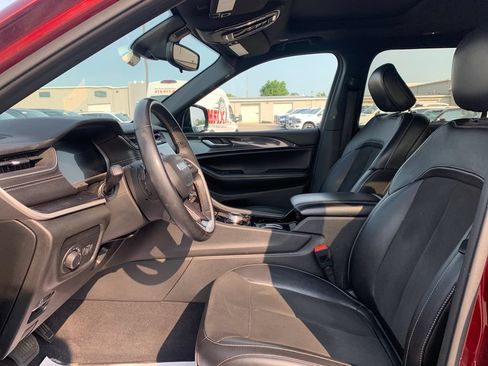 Used 2021 Jeep Grand Cherokee L Laredo AWD/4WD image 15