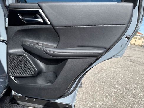 New 2026 Mitsubishi Outlander AWD image 34