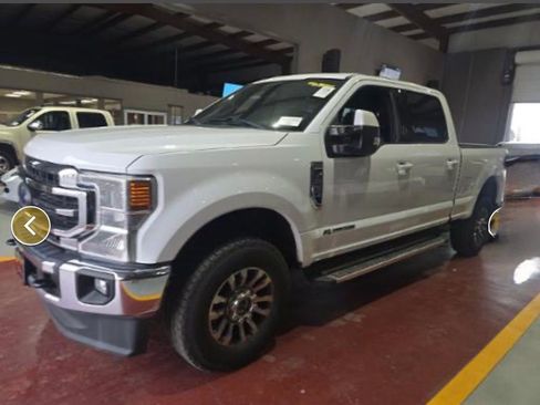 Used 2022 Ford F250 Lariat image 1