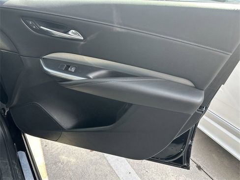 Used 2019 Cadillac XT4 Premium Luxury image 35