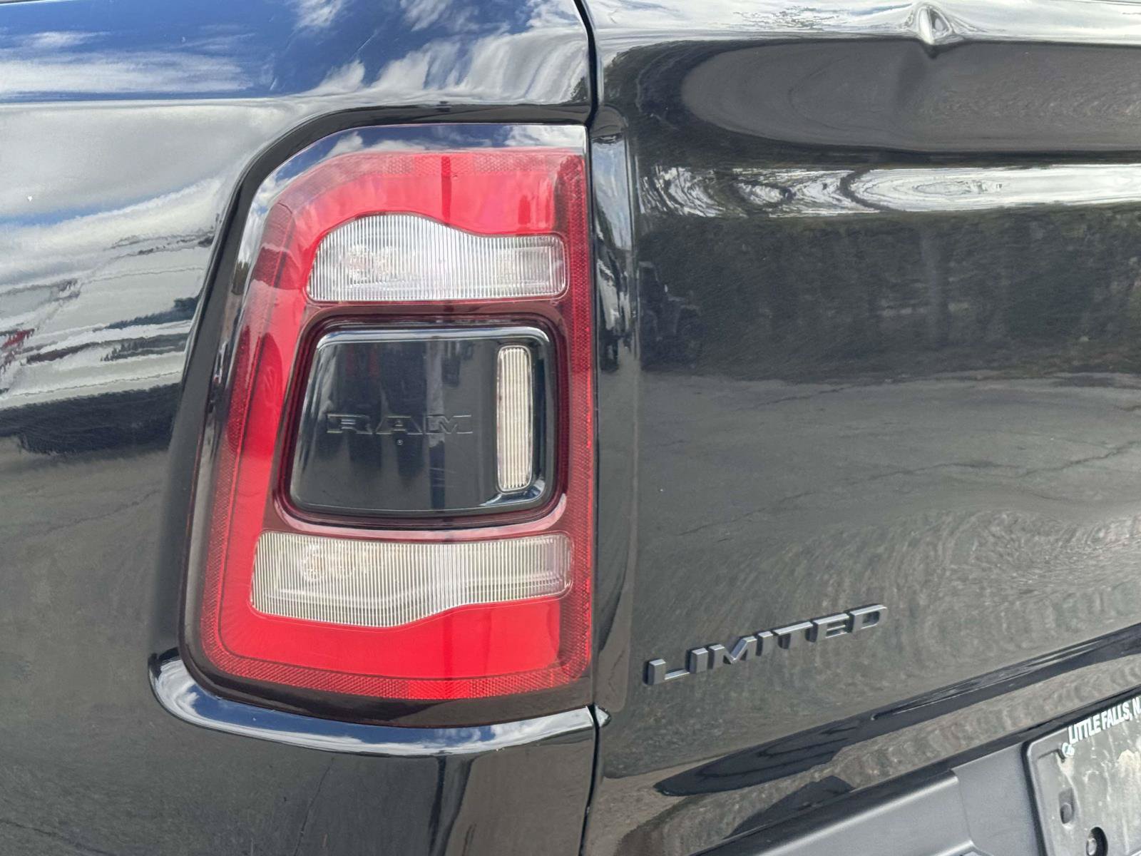 Used 2021 RAM 1500 Limited w/ Night Edition AWD/4WD image 8
