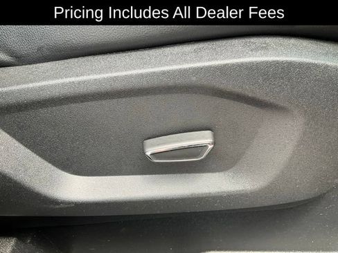 Used 2019 Ford Edge SEL w/ Equipment Group 201A FWD image 22