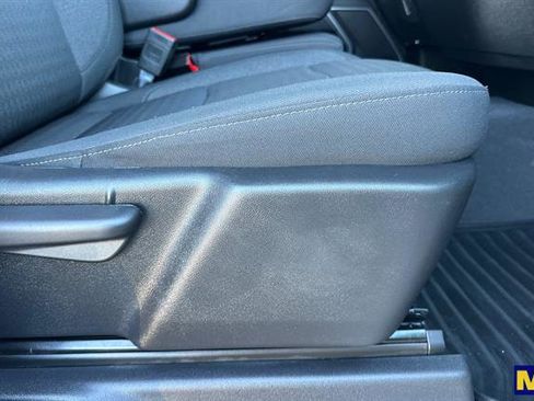 Used 2025 Chevrolet Silverado 1500 LT image 22