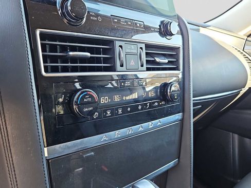 Used 2021 Nissan Armada SV w/ SV Appearance Package image 24