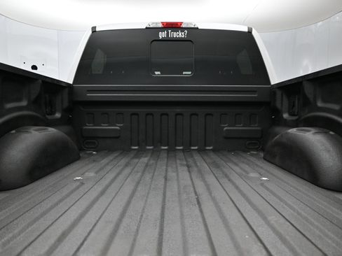 Used 2019 Ford F150 Lariat w/ Trailer Tow Package AWD/4WD image 7
