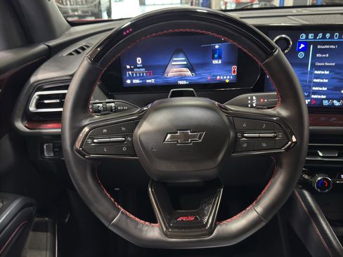 Used 2024 Chevrolet Traverse RS AWD/4WD image 24