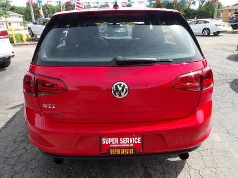 Used 2015 Volkswagen GTI S FWD image 4