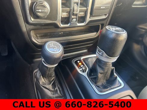 Used 2020 Jeep Wrangler Unlimited Sport image 17