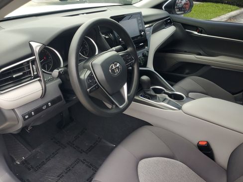 Used 2023 Toyota Camry LE image 16