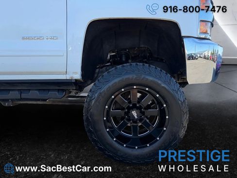 Used 2017 Chevrolet Silverado 2500 LT AWD/4WD image 25