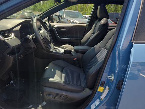 Certified 2022 Toyota RAV4 XSE AWD/4WD image 16