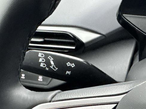 Certified 2024 Volkswagen ID.4 S image 22