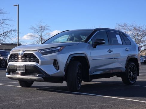 Used 2024 Toyota RAV4 XSE w/ Weather Package image 16