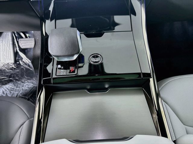 New 2027 Land Rover Range Rover Sport SE AWD/4WD image 18