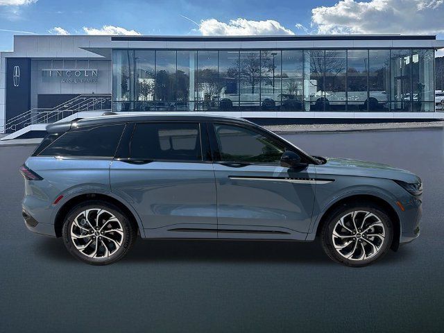 New 2026 Lincoln Nautilus Reserve AWD/4WD image 9