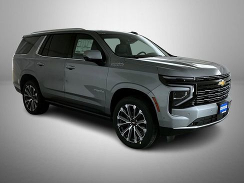 New 2026 Chevrolet Tahoe High Country AWD/4WD image 3