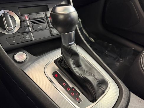 Used 2015 Audi Q3 2.0T Premium Plus w/ Driver Assistance Package image 18