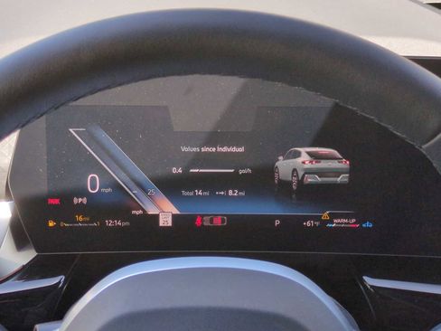 Used 2025 BMW X2 xDrive28i w/ Convenience Package image 36