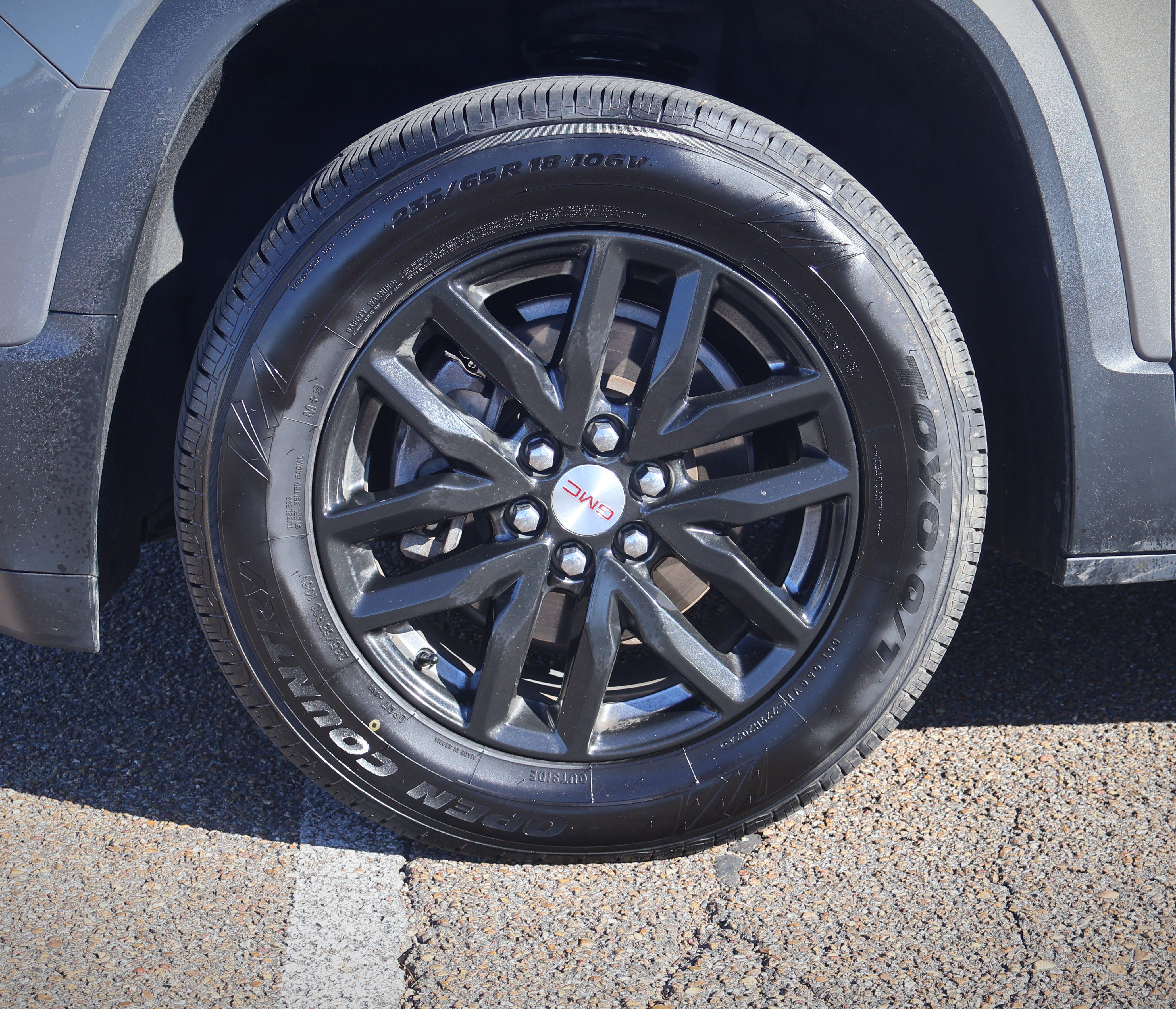 Used 2019 GMC Acadia SLT w/ LPO, Floor Liner Package FWD image 30